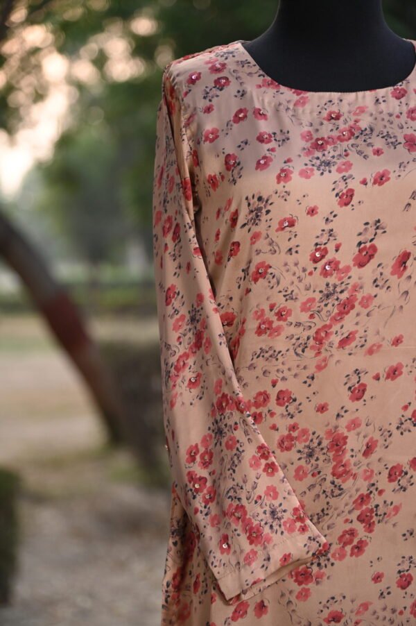 FLORAL MUSE